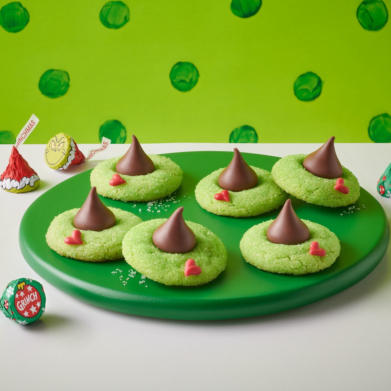 (2 pack) Hershey's Kisses Grinch Milk Chocolate Christmas Candy, Bulk Bag 37.28 oz