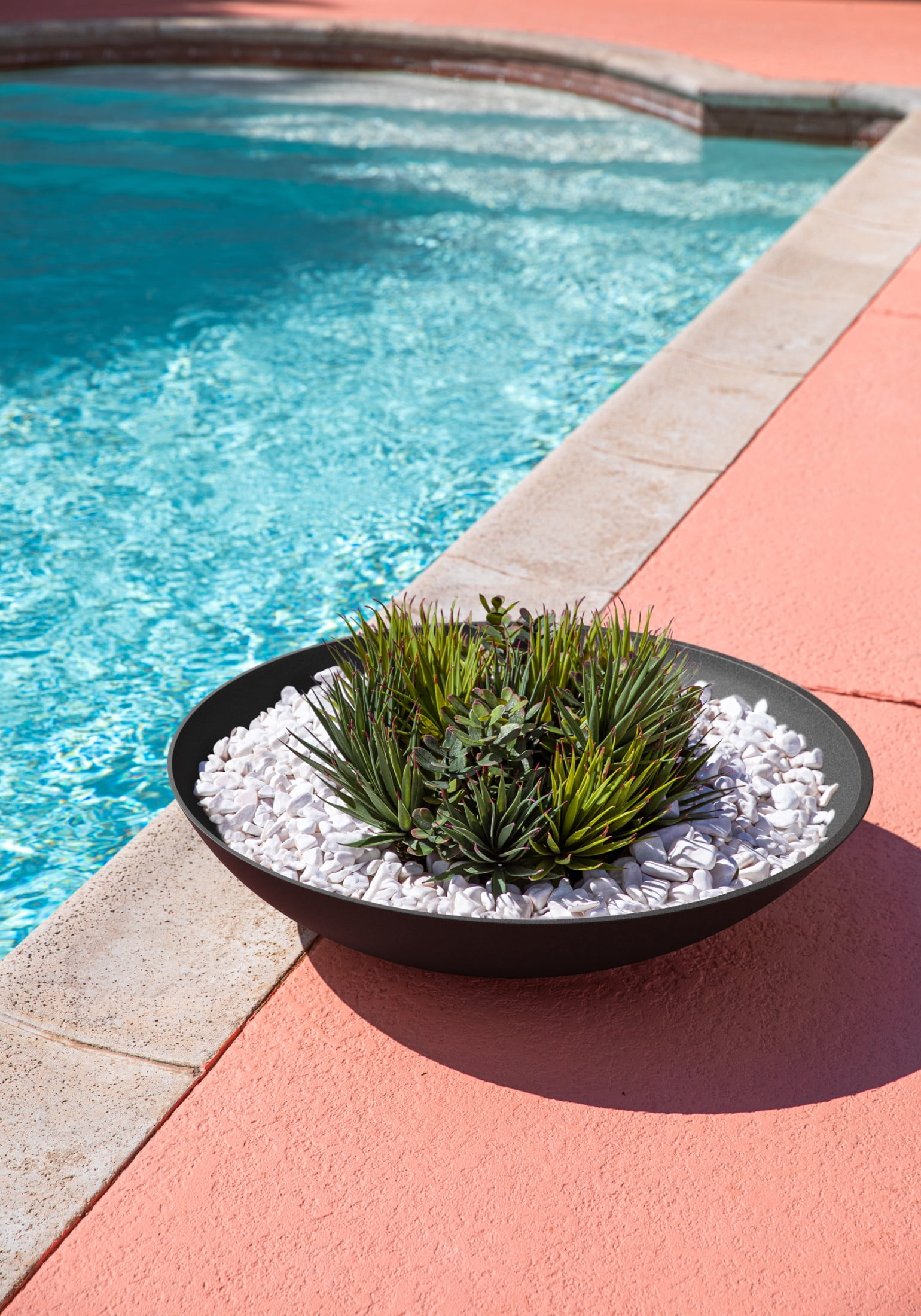 Veradek Mason Series Lane Bowl 32" Plastic-Stone Planter 2-Pack Black
