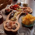 thumbnail image 2 of Muyoka Tabla de aperitivos Tabla de comida con forma de gallo divertido Tabla de queso de madera 煤nica de gran tama帽o Plato de charcuter铆a elegante y bandeja para servir Suministros para el hogar para, 2 of 7