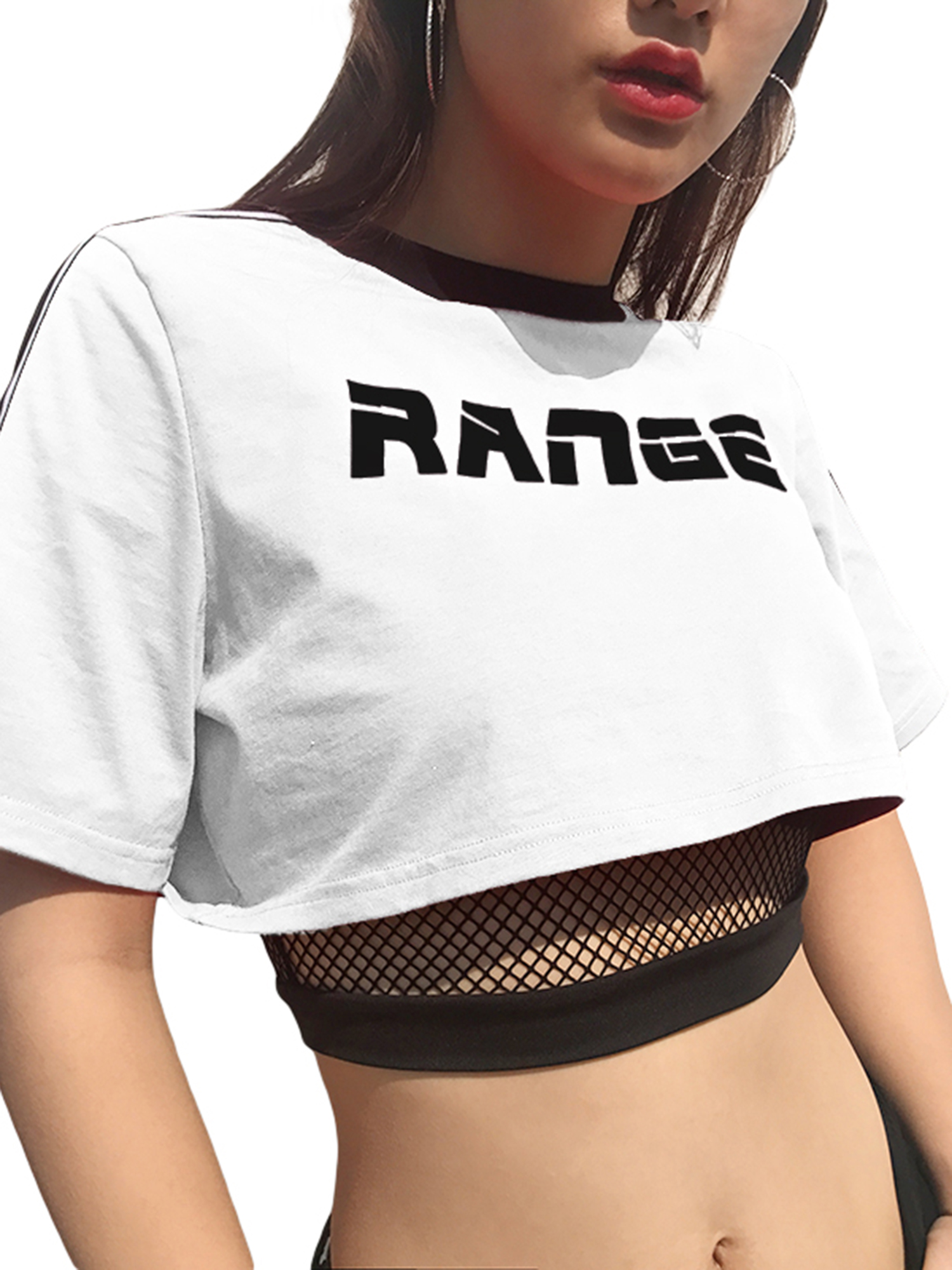 Sexy and Feminine: 5 Sleeve T-Shirts Sure to Get You Noticed