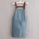thumbnail image 4 of Delantal de trabajo impermeable y resistente al aceite, delantal de cocina con bolsillos grandes, ropa de trabajo duradera y elegante para el hogar y el jardín., 4 of 8