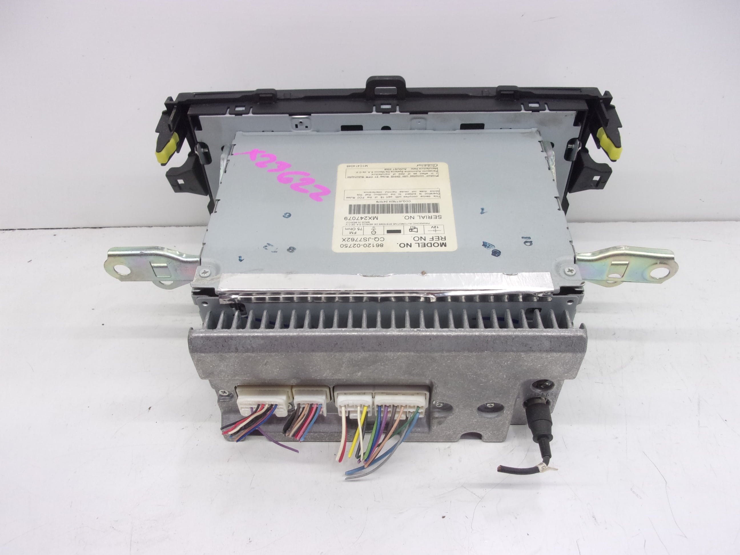 Pre-Owned 2009 Toyota Corolla Radio w/ Satellite Receiver CD Player ID 86120-02750 OEM - Verify Specific Vehicle Fitment In Description - (Good)
