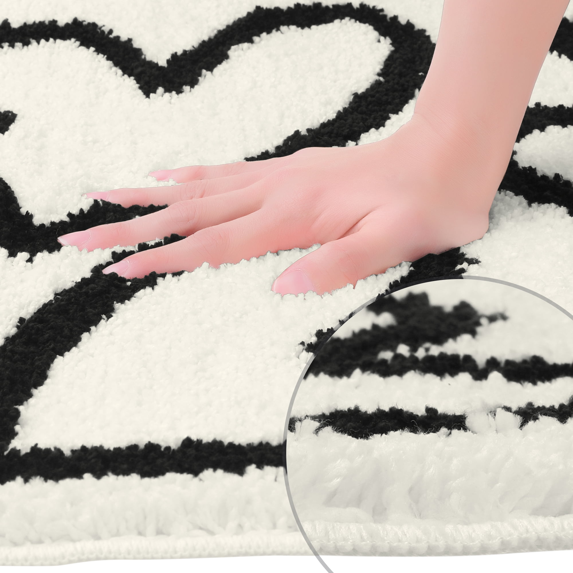 Unique Bargains 2 Pcs Cute Heart Pattern Bath Rugs Soft Absorbent Non-Slip Bath Mats Beige/Beige 16" x 24"