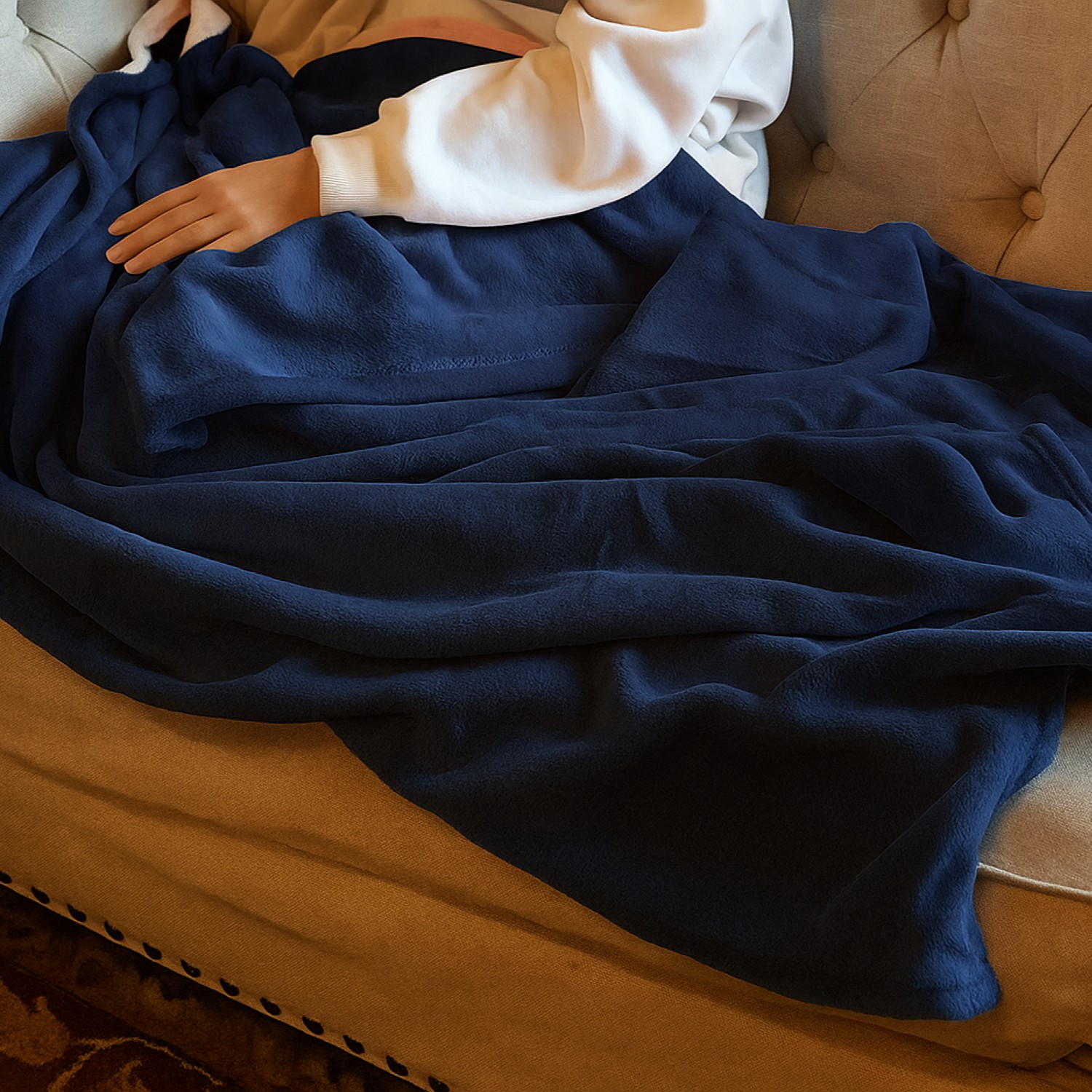 Threadart Super Soft Ultra Plush Fleece Throw Blankets 50"x60" | Fuzzy Soft Cozy Microfiber |Dark Blue | 11 Colors available
