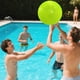 thumbnail image 5 of Pelotas de playa de colores sólidos, juguetes de piscina, pelotas de agua inflables, pelotas de salpicaduras, pelotas de juguete para deportes acuáticos, 5 of 6