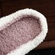 thumbnail image 4 of Zapatillas térmicas planas a cuadros antideslizantes suaves y peludas para interiores y exteriores, 4 of 9