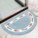 thumbnail image 3 of CHAO Alfombra de baño de flores, 40 × 60 cm, alfombra tradicional con flores de rosas, alfombra antideslizante para puerta, alfombra de cocina, alfombra de baño suave, alfombra floral rosa para sala d, 3 of 5