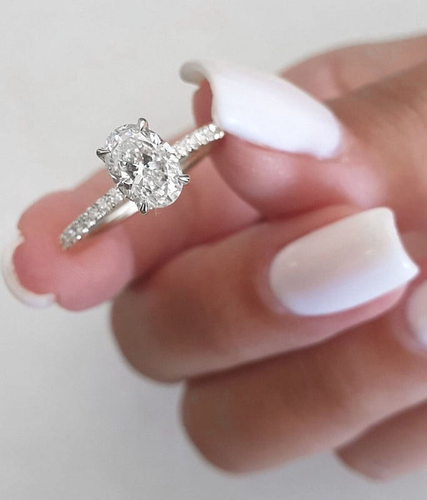 solitaire jewels 1.5CT Oval Moissanit Hidden Halo Engagement Ring For Women, 10K White Gold