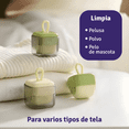 thumbnail image 2 of Mini Rodillo Quitapelusas Portátil, Reutilizable Y Lavable Verde, 2 of 4