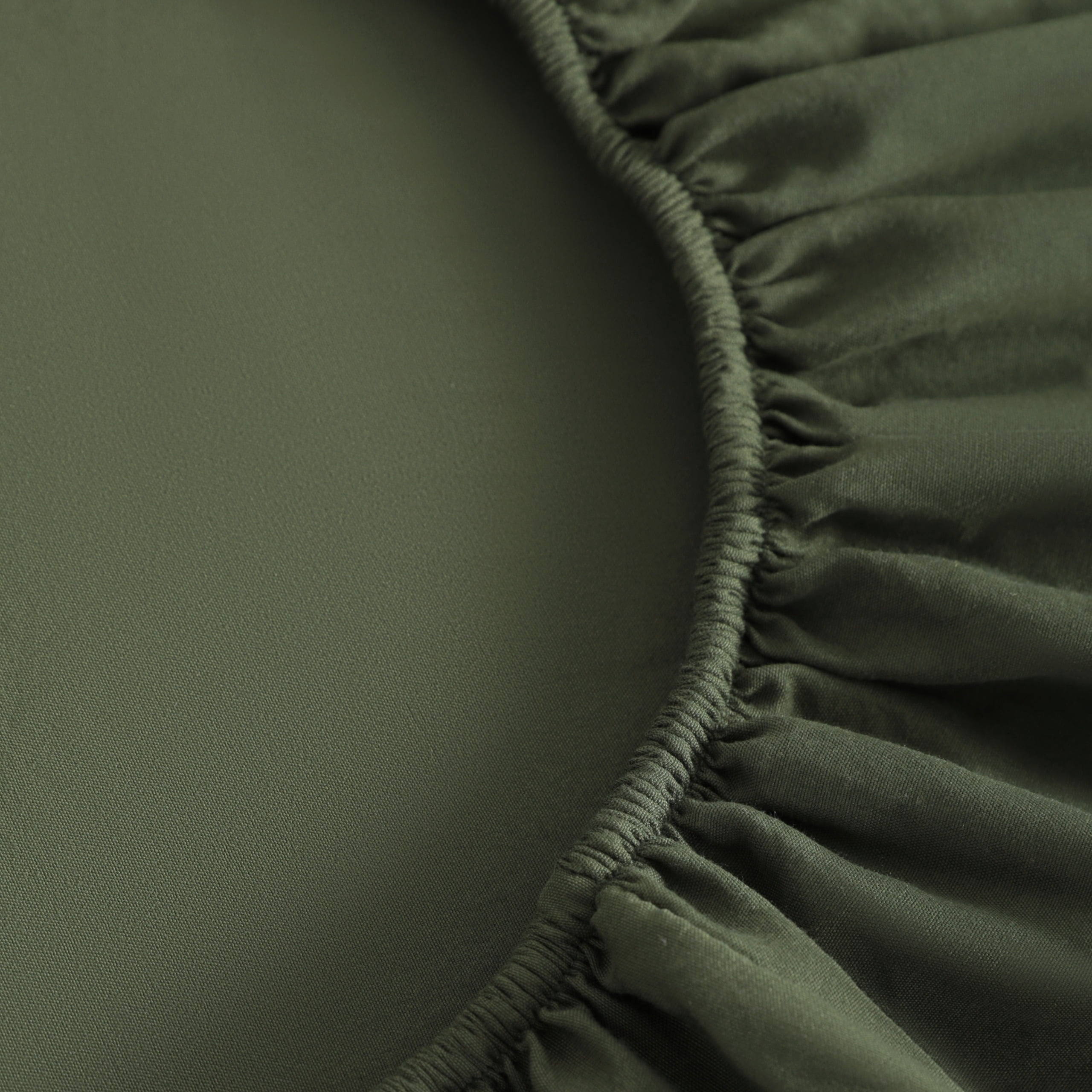 4 Pieces Ultra Soft Microfiber Toddler Bedding Set, Easy Care Crib Sheets Set with Quilt, Toddler Size, Olive Green