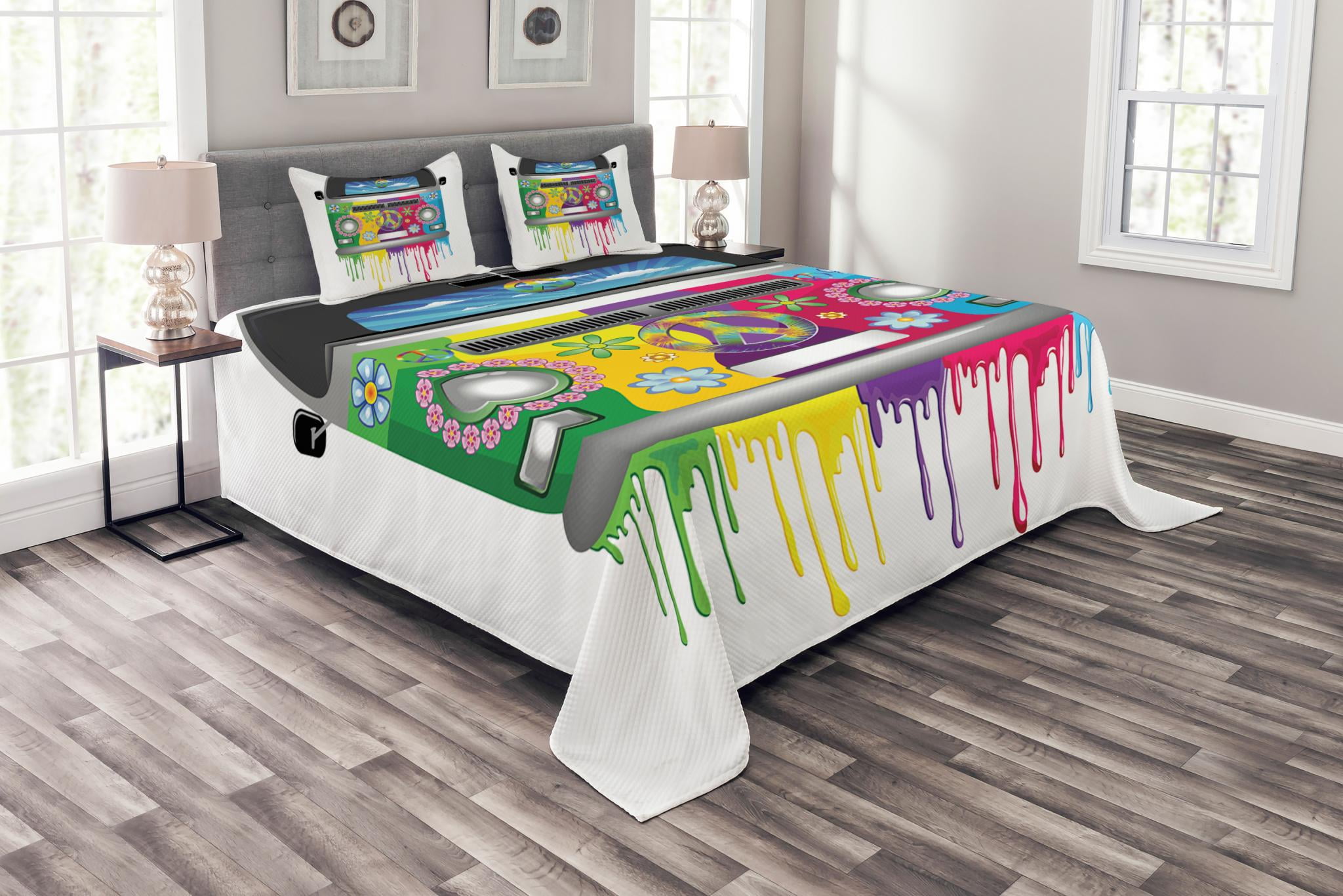 Hippie Groovy Van Quilted Blanket NCU0TH354 main image 1