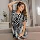 thumbnail image 3 of Fotbe Optical Zebra Illusion Bata de Dormir para Mujer con Estampado, Camisón de Algodón de Manga Corta, Ropa de Dormir Casual, 3 of 6