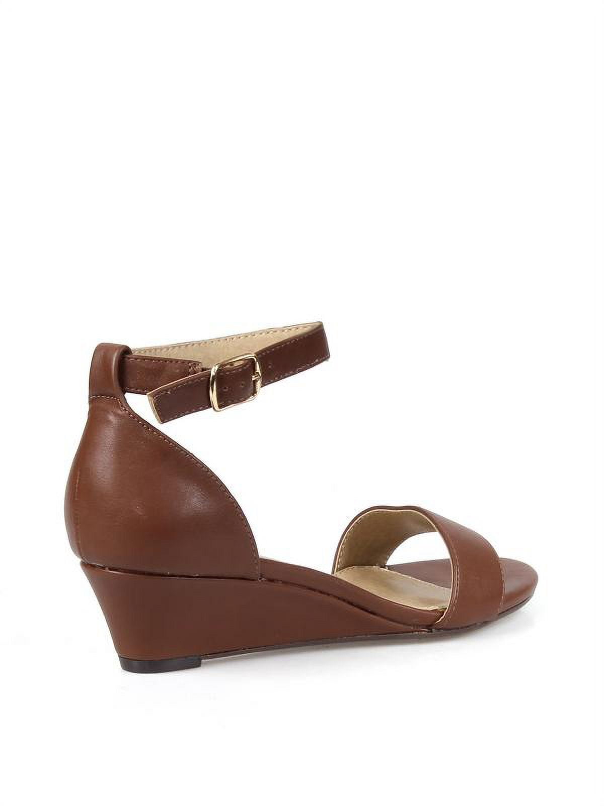 Mark and Maddux Two piece Women's Low Wedge Heel in Brown