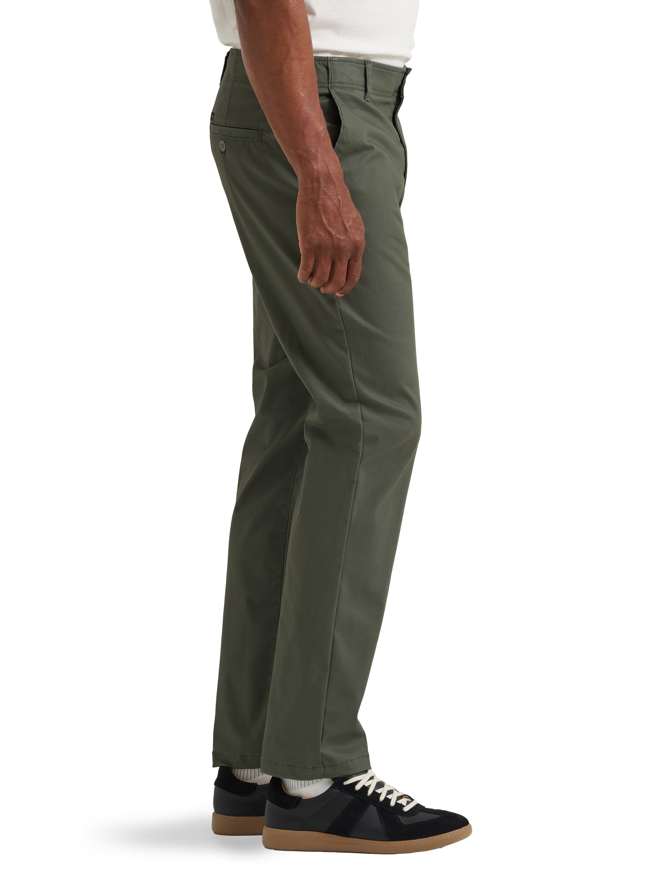 Lee® Men's Extreme Motion Flat Front Slim Straight Pant with Wrinkle Resist