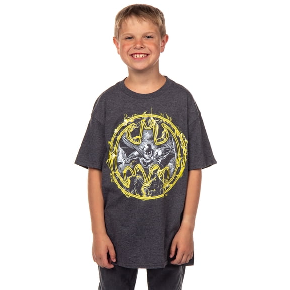 DC Comics Boys' Batman Vapor Bat Signal Graphic Print Superhero T-Shirt