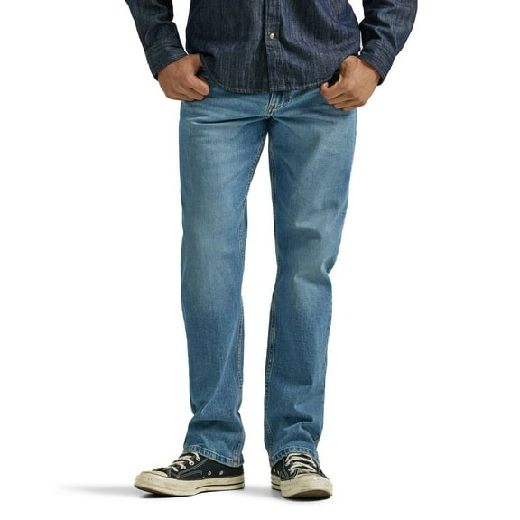 Men's Wrangler Regular-Fit Advanced Comfort Jeans Color: Lighter Wash Size: 36X29