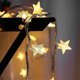 thumbnail image 2 of Luces de cadena de estrellas con batería LED 6 m 40 estrellas LED Luces de hadas blancas cálidas con control remoto 8 modos Luces de hadas de Navidad interiores al aire libre impermeables pa, 2 of 4
