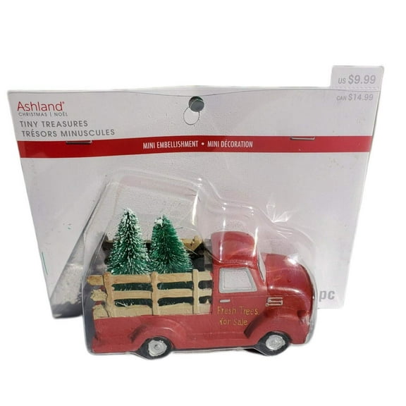 Vintage Red Truck Tree Mini Christmas Decor