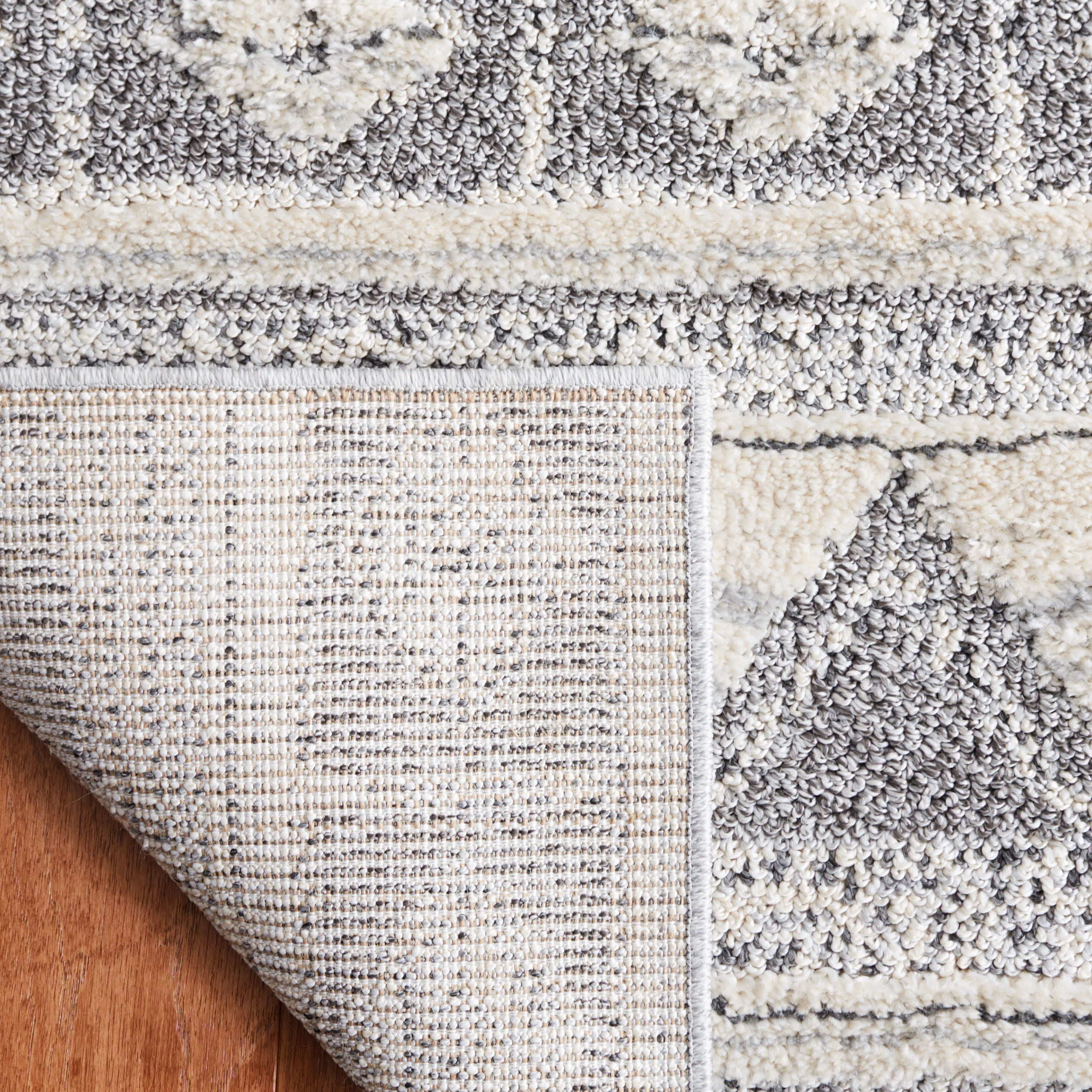 SAFAVIEH Martha Stewart Lucia Shag Area Rug, Ivory Grey/Dark Grey, 6'7" x 9'