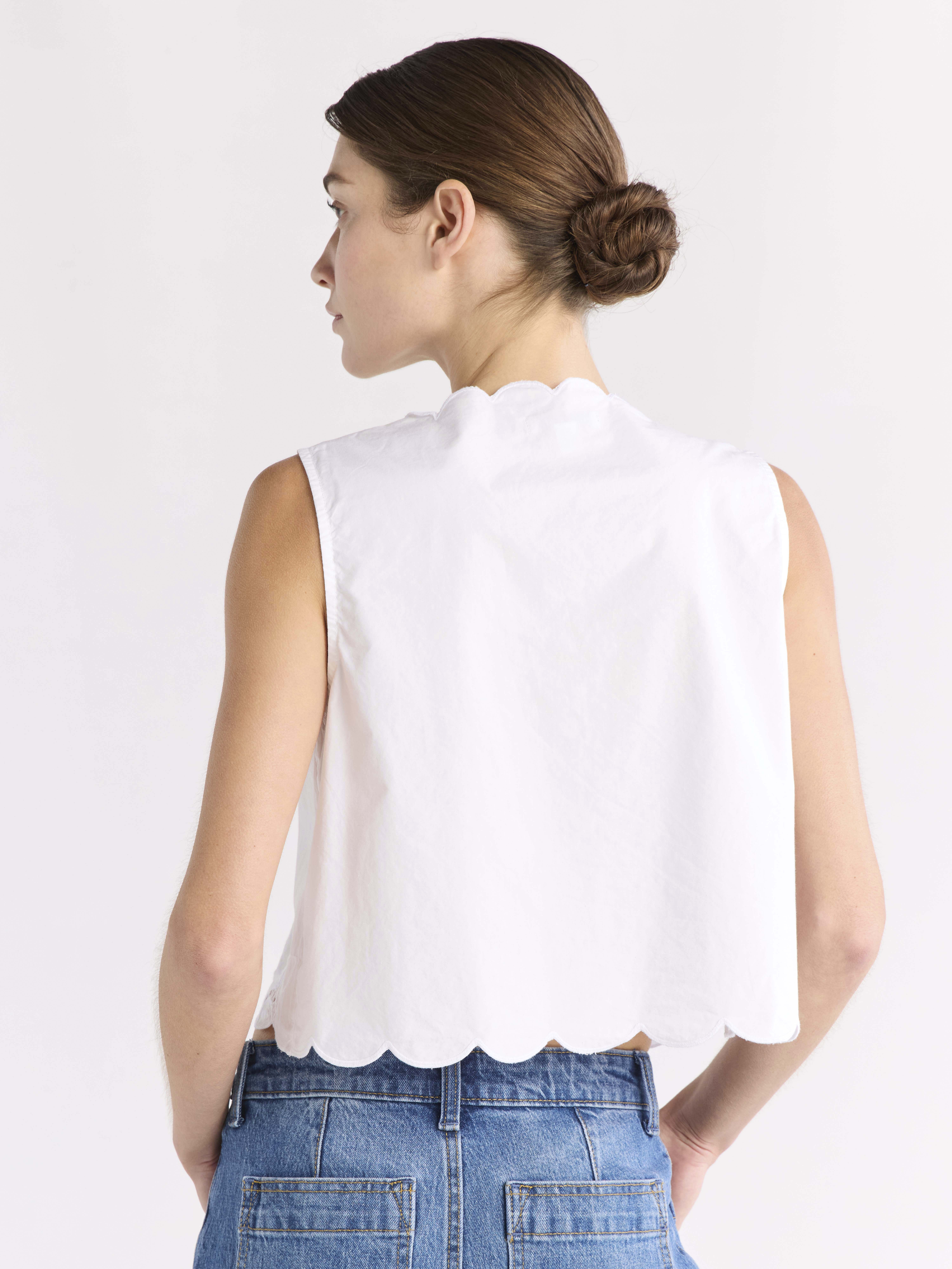 Free Assembly Women's and Women's Plus Cropped Tie Front Embroidered Cotton Top, Sizes XS-4X