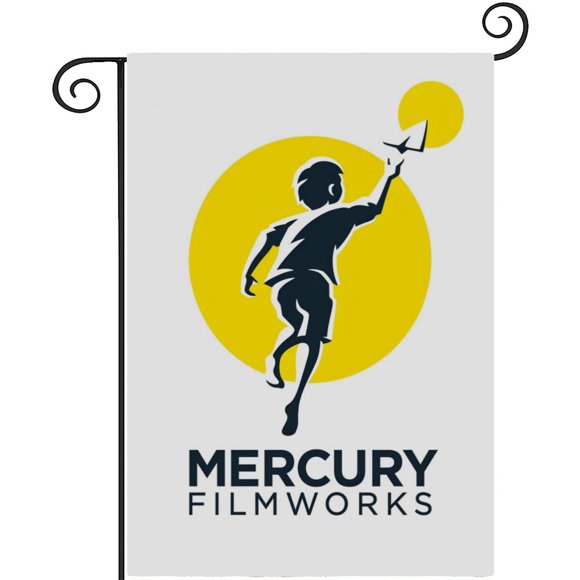 Mercury Filmworks-bandera de jardín temática. Regalo perfecto para fans, amigos y familiares, ideal para actividades al aire libre y decoración de fiestas.28CM*45CM