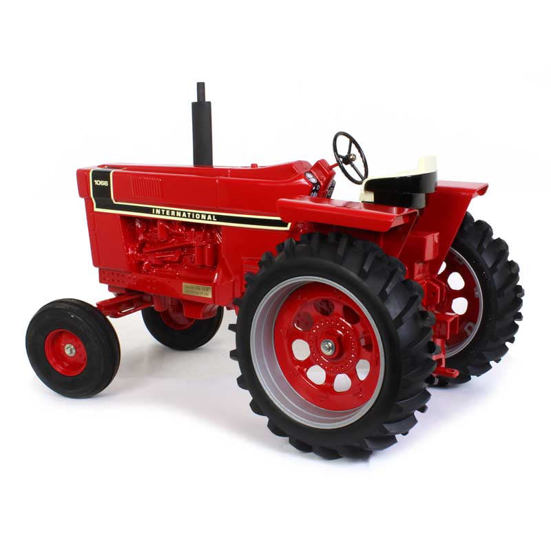 Details about   1/8 International 1466 Black Stripe Wide Front Tractor by Scale Models W/Box! 