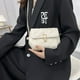 thumbnail image 4 of Bolso pequeño portátil con cadena de moda. Nuevo bolso de hombro de cuero artificial de moda, 4 of 5