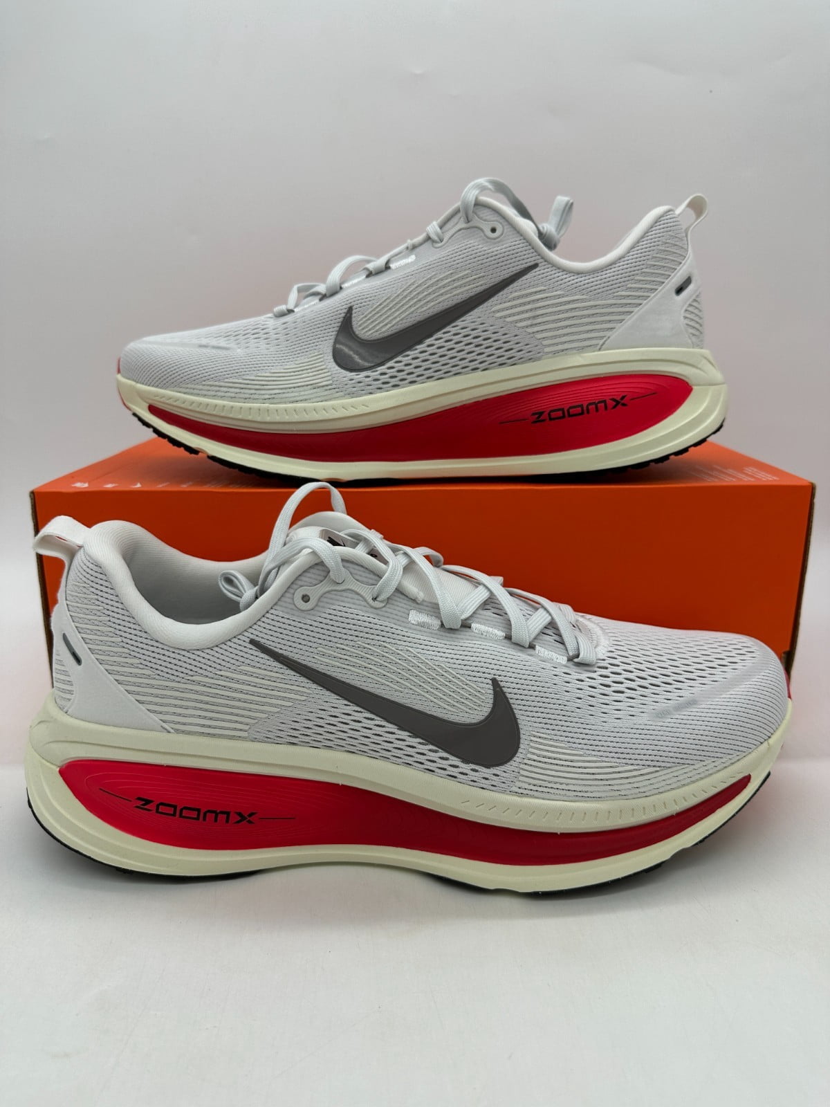 Nike ZoomX Invincible Run 3 Flyknit White Cobalt Bliss Men’s Size US 13 Amazon.com | Nike Invincible 3 Men main image 4