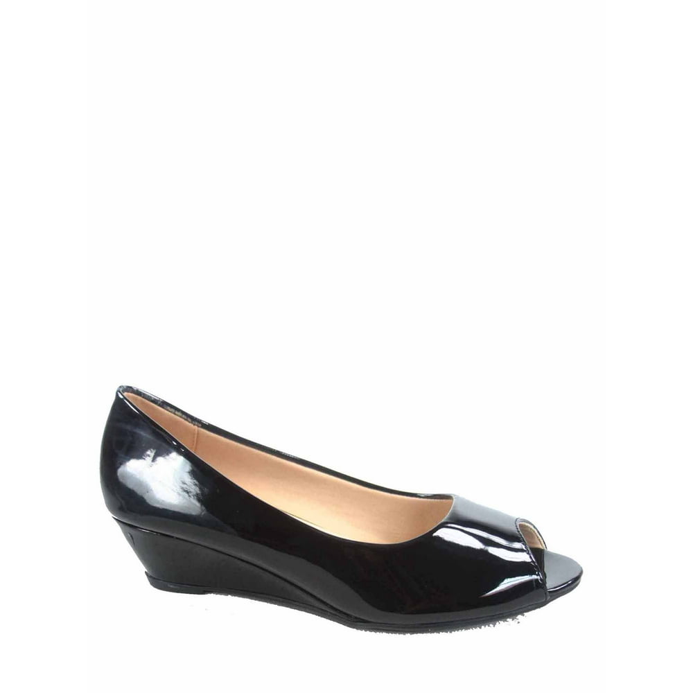 open toe wedge pumps