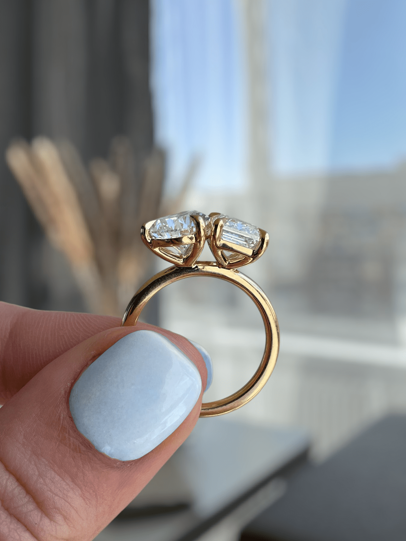 ESTE ORIGIN 4Ct Toi Et Moi Ring - Pear & Emerald Cut Moissanite Diamond Engagement Ring in 10K Yellow Gold Two Stone Ring for Women, US 8.5.