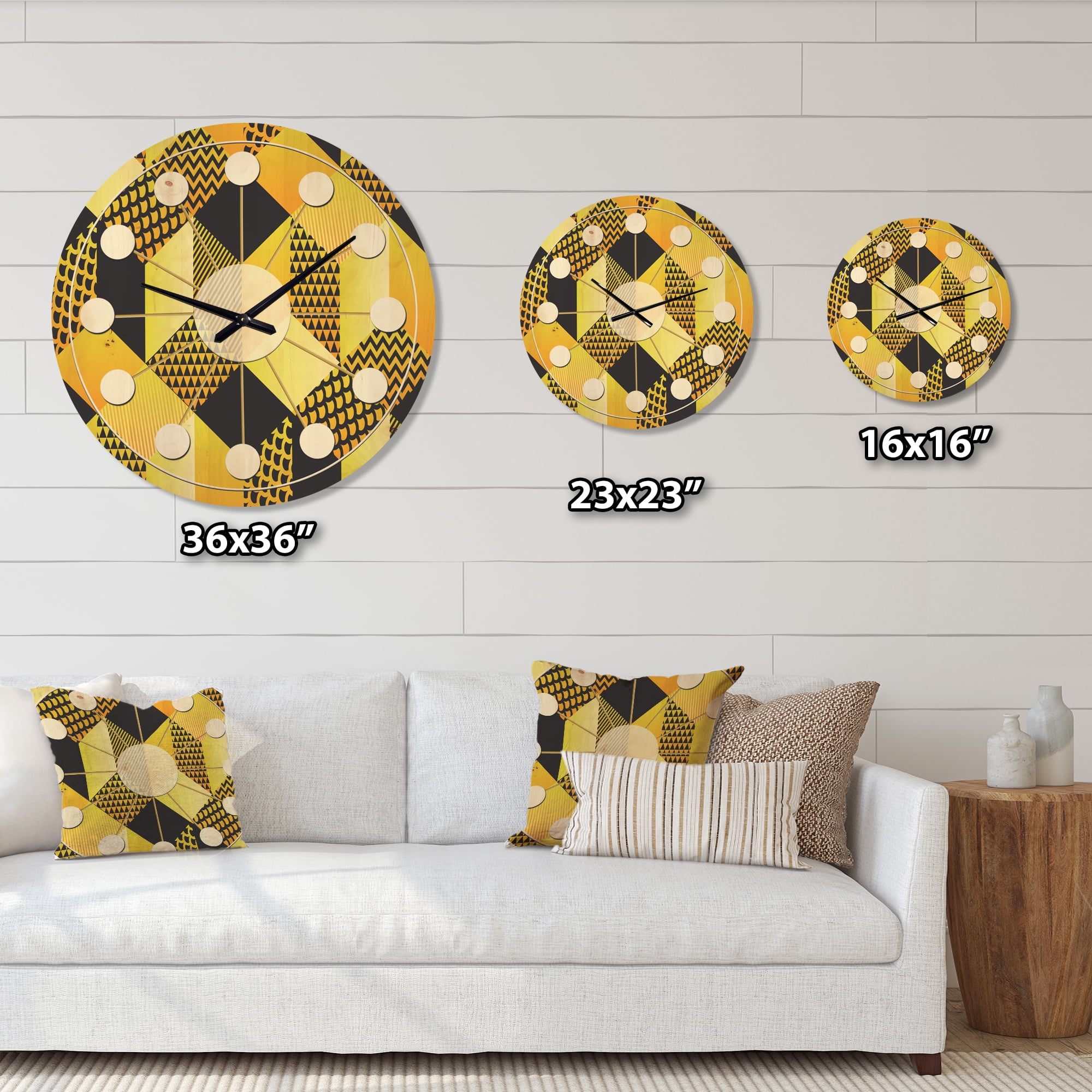 Designart 'Hexagon Retro Pattern II' Mid-Century Modern Wood Wall Clock