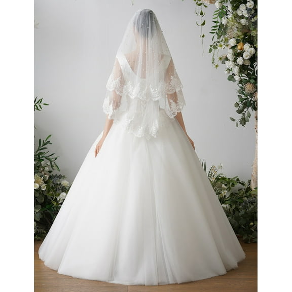 EllieWely 2 Tier Fingertip Length 90 cm(35 inch) Lace Wedding Bridal Veil With Metal Comb X33