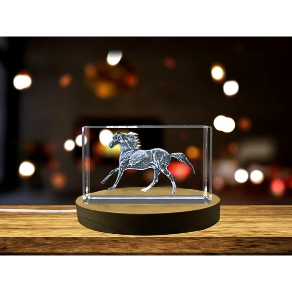 Marwari Horse 3D Engraved Crystal Gift | Indian Horse Crystal Statue