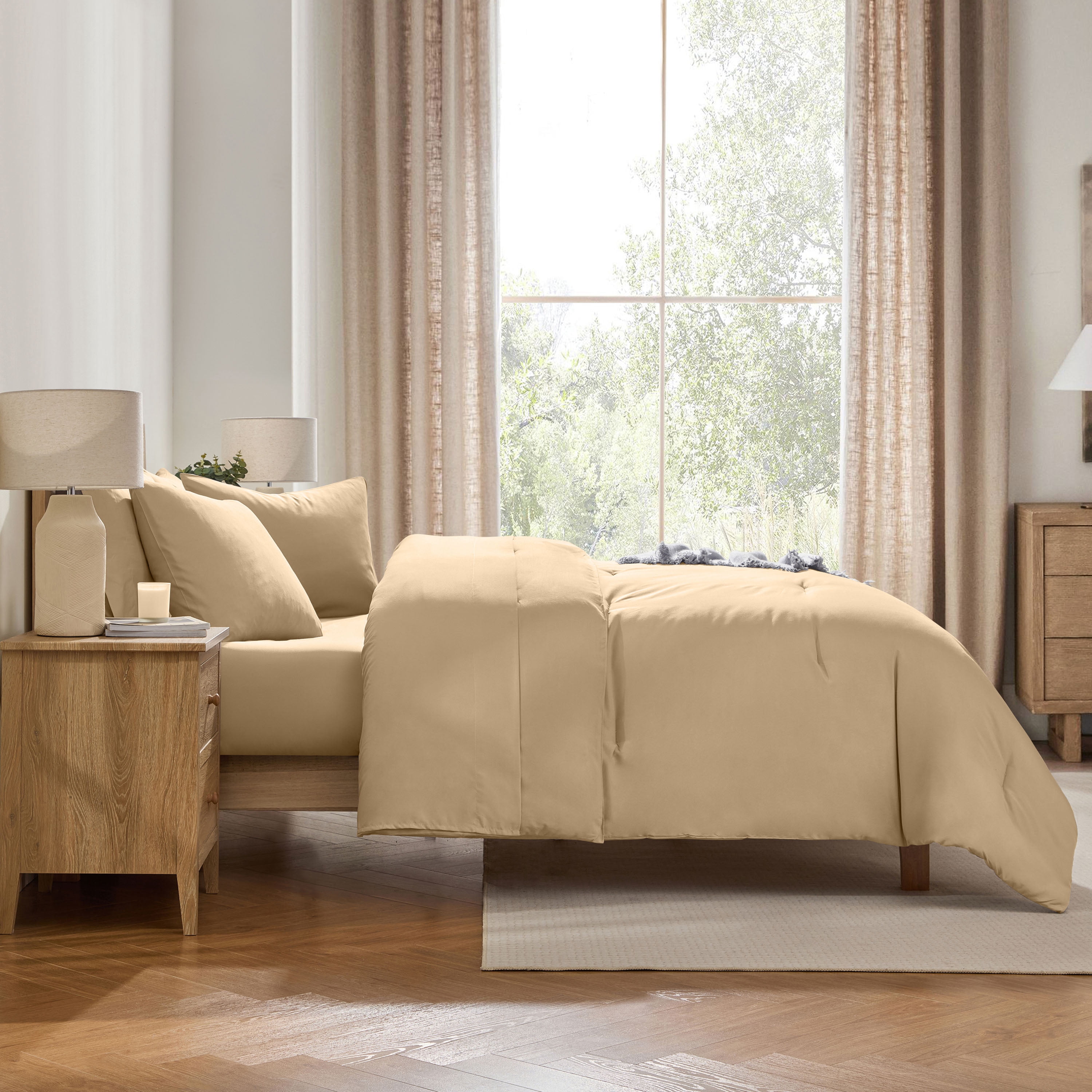LammaLoe King SizeComforter Set, 7 Piece Bed in a Bag, Ultra Soft Bedding Comforter Set with Sheets, All Season Bed Set, Beige