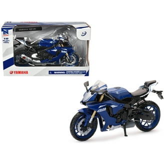 2022 Suzuki Hayabusa Silver Metallic 1/12 Die Cast Motorcycle