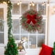 thumbnail image 4 of Adorno Navideño de Lazo de Terciopelo Rojo Vino, Grande, Decorativo, Colgante | Decoración para Árbol de Navidad | Adorno Festivo para Bodas | Elegante Regalo de Temporada, 4 of 6