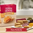thumbnail image 2 of Kellogg's Town House Crackers, DNF2&nbsp;Party Snacks, Party Pack, Variety Pack (4 Boxes), 2 of 3