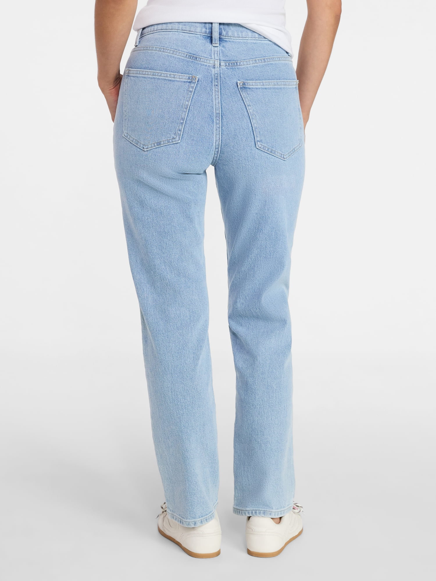 Time and Tru Women's High Rise Straight Leg Jeans, 30" Inseam Regular, Sizes 0-20, 10S-16S