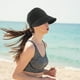 thumbnail image 4 of Gorro de sol plegable UPF 50 Plus, sombrero de coleta con coleta para senderismo en la playa y actividades al aire libre, 4 of 5