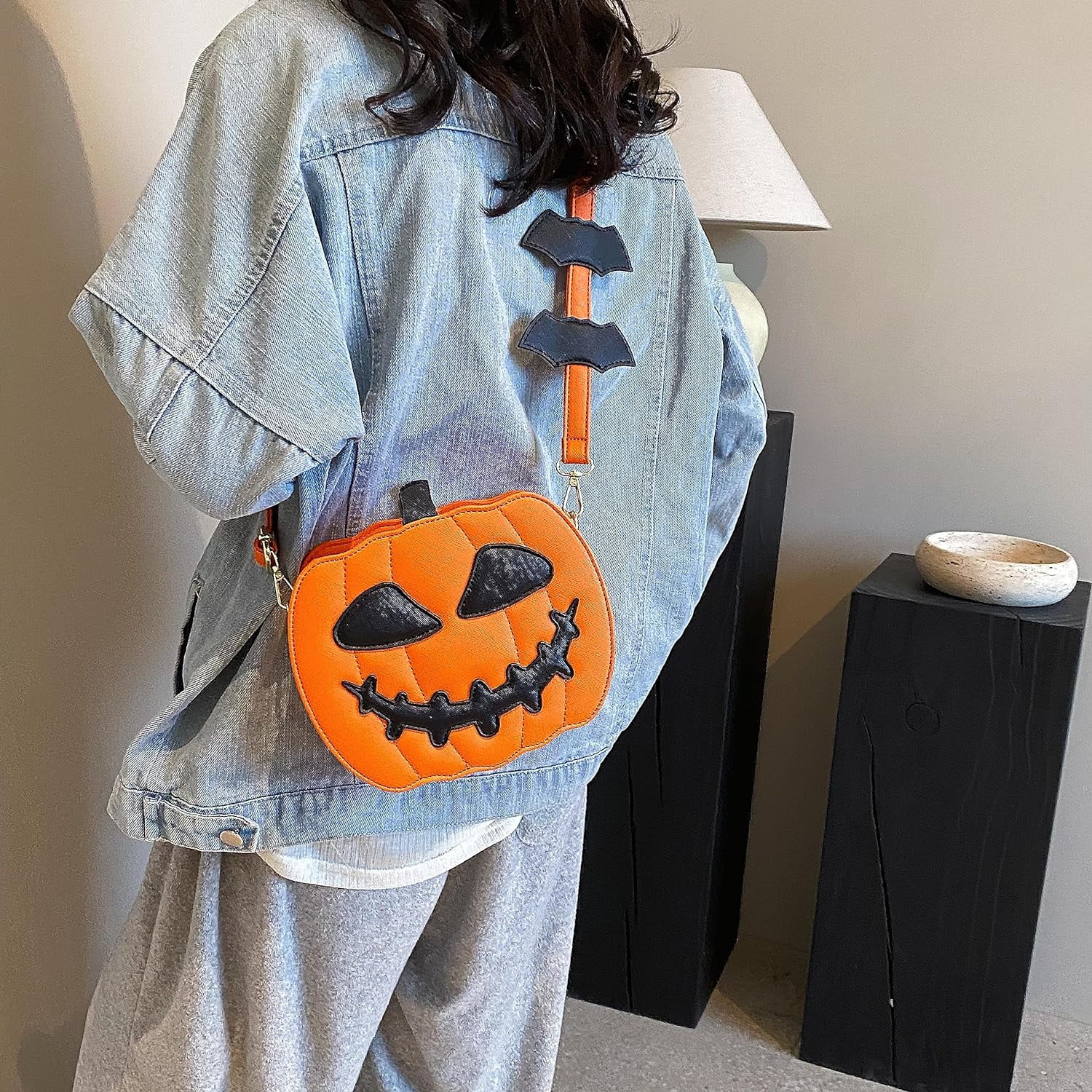 Pumpkin Crossbody Bag Purse Novelty Halloween Devil Shoulder Bag for Women Funny Bat Wing Crossbody Purse