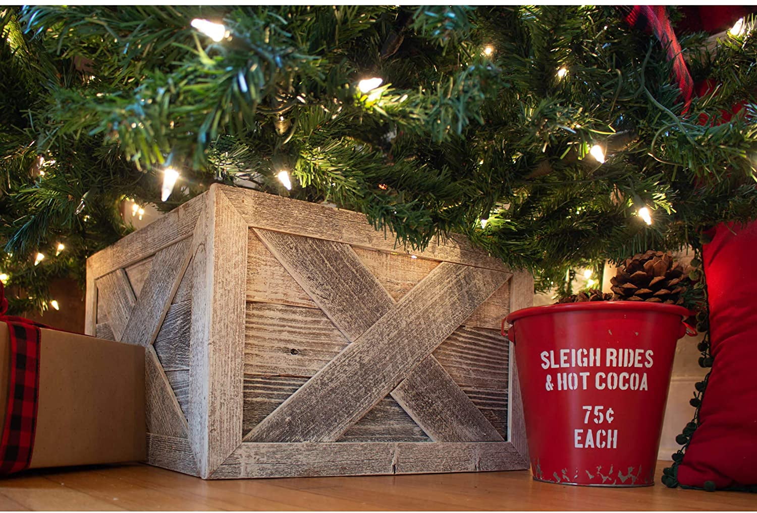 barnwood christmas tree collar