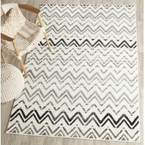 SAFAVIEH Evoke Wardell Geometric Area Rug, Cream/Dark Gray, 4' x 6'
