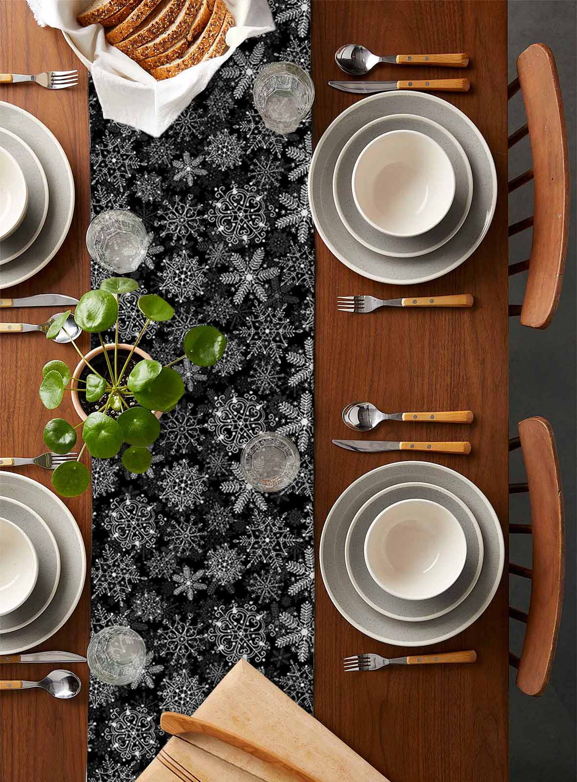 Black Snowflake Christmas Burlap-Cotton Table Runner 36 Inches Long,Xmas Snowflake Vintage Farmhouse Table Runners,Outdoor Dining Tablecloths Decor for Baby Shower Party Wedding 13x36