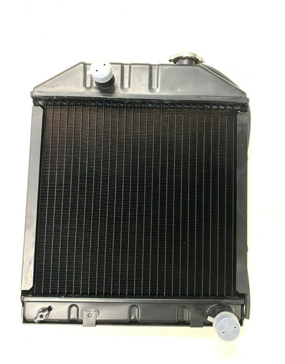 4 ROW C7NN8005H Radiator For Ford Tractors 2000 2600 3000 3600 4000
