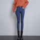 thumbnail image 3 of Pantalones vaqueros térmicos para mujer, Jeans elásticos de felpa cálida para la nieve, pantalones de mezclilla gruesos para estudiantes, pantalones de lana de piel para mamá, invierno, nuevo, 3 of 5