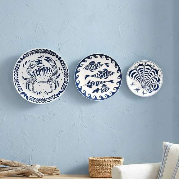 American Art Decor Coastal Wall Plate Set of 3 - Blue & White Ceramic Wall Decor, Nautical Crab Fish & Shell Designs, Round Hanging Plates for Home Decor, Wall Art Decor, Living Room & Coastal Style