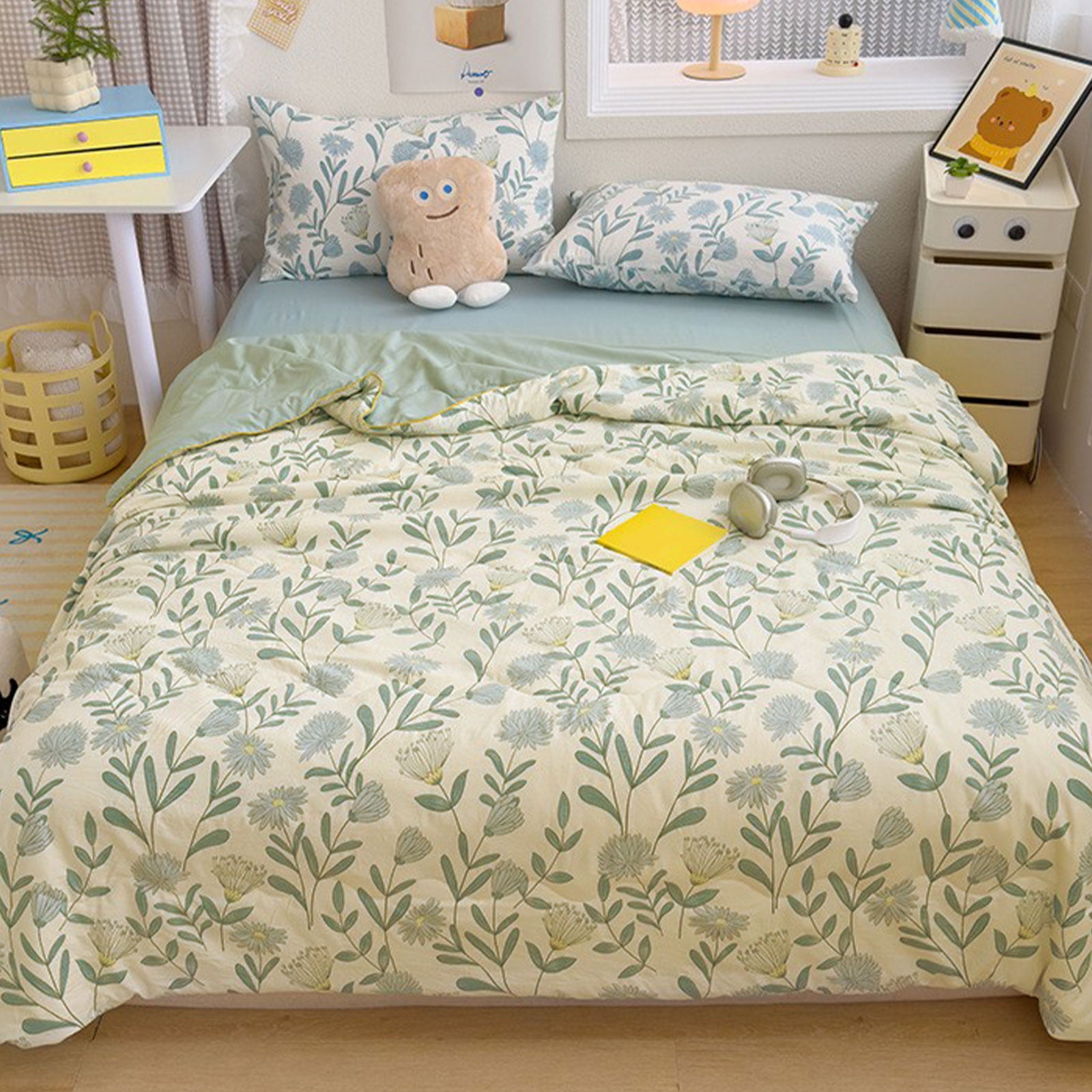 Tunhigl Quilts Queen Size 59.1×78.8Inches Skin Friendly Plain Printed Quilts Washed Cotton Summer Quilt Soft Quilt