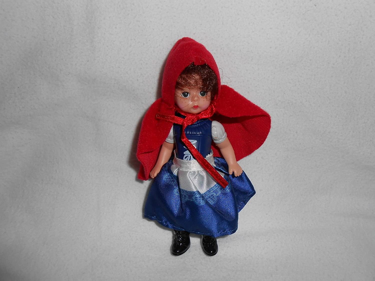 Details about   McDonalds Happy Meal Toy 2010 Madame Alexander Doll Little Red Riding Hood #7 