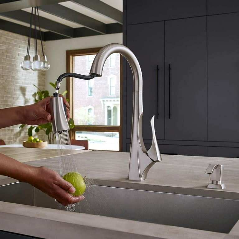 Venturi Single-Handle Pull-Down Sprayer Kitchen Faucet in Spot Defense with Stainless Steel Venturi Single-Handle Pull-Down Sprayer Kitchen Faucet in Spot Defense with Stainless Steel