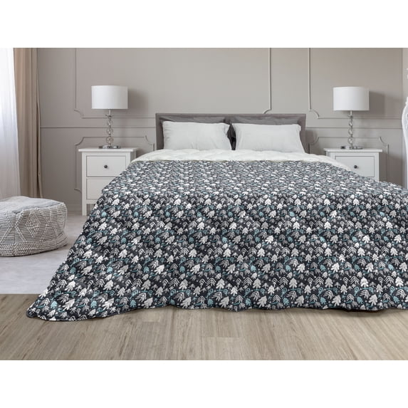 Retro Down Alternative Comforter, Geometric Composition with Angled Lines Vintage Inspirations Horizontal Illustration, Microfiber Quilt for All Season, 5 Sizes, Multicolor, by Ambesonne